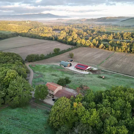 Farm stay Bioagriturismo Il Cerreto *